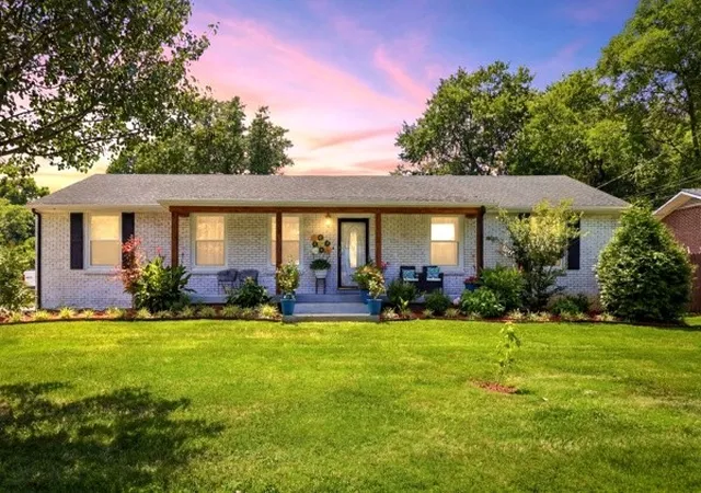 Photo 1 of Single family home for sale at 1614 Minerva Dr, Murfreesboro, TN 37130 | MLS# 3177951 | Listing updated on 2026-10-09