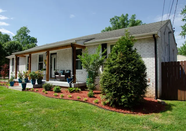 3rd image of 1614 Minerva Dr, Murfreesboro, TN 37130 | MLS# 3177951
