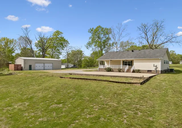 2nd image of 1235 Yell Rd, Lewisburg, TN 37091 | MLS# 3170474