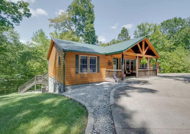 1st image of 2614 Distillery Rd, Greenbrier, TN 37073 | MLS# 3173466