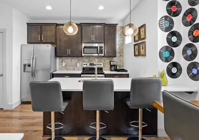 3rd image of 4908 Delaware Ave #F, Nashville, TN 37209 | MLS# 3171080