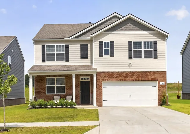Homes for sale in White House, TN | 7301 Golden Way, White House, TN 37188 | MLS# 3170792