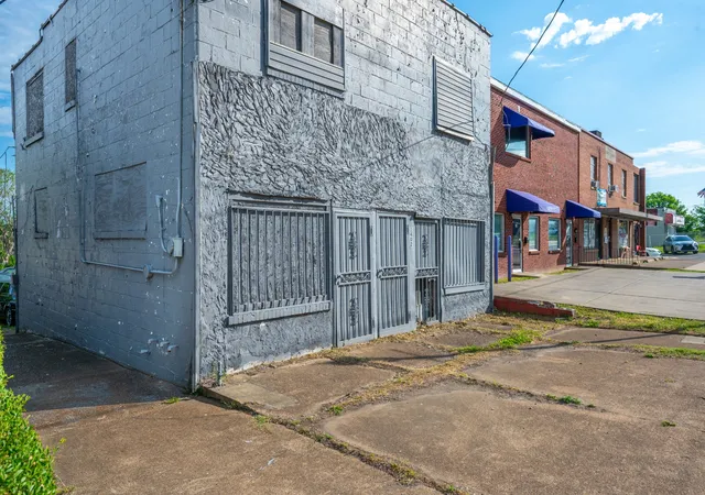 2nd image of 1402 Jefferson St, Nashville, TN 37208 | MLS# 3181003