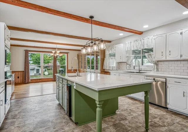 Photo 2 of Single family home for sale at 805 Wildwood Ave, Lebanon, TN 37087 | MLS# 3184675 | Listing updated on 2026-09-12