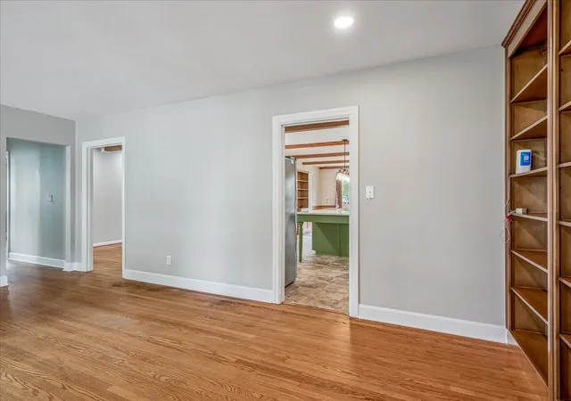 Photo 3 of Single family home for sale at 805 Wildwood Ave, Lebanon, TN 37087 | MLS# 3184675 | Listing updated on 2026-09-12