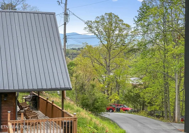 Photo 1 of Sale Pending at 720 Timberlake Dr, Sevierville, TN 37862 | MLS# 3541305 | Listing updated on 2026-09-04