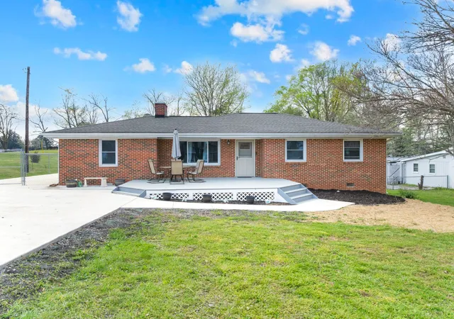 2nd image of 115 Franklin St, Mc Minnville, TN 37110 | MLS# 3169282