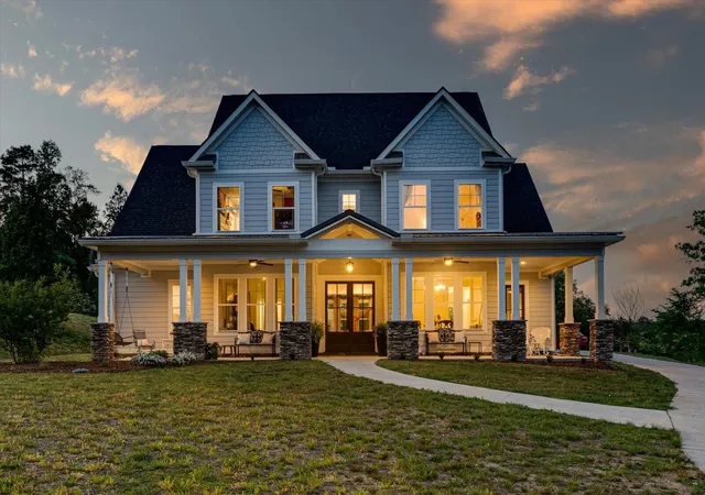 1st image of 200 Waters Dr, Ringgold, GA 30736 | MLS# 3229907