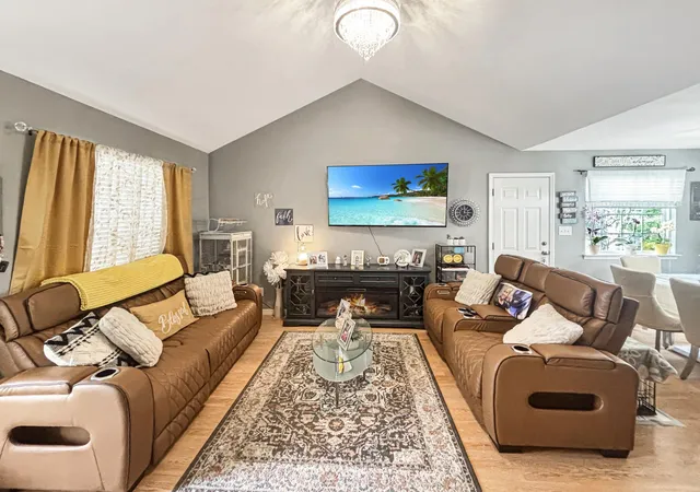 Photo 3 of Single family home for sale at 1350 21st Street SE, Cleveland, TN 37311 | MLS# 3169145 | Listing updated on 2026-09-24