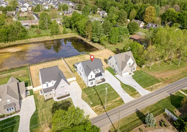 2nd image of 520 Gresham Ln, Murfreesboro, TN 37129 | MLS# 3170169