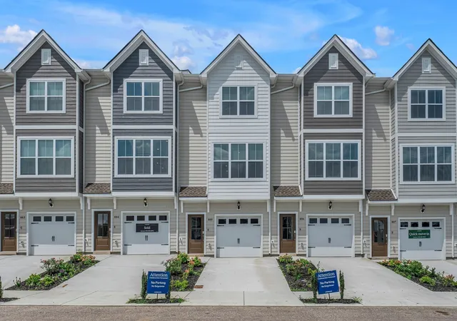 1st image of 703 Taylor Dr, Chapel Hill, TN 37034 | MLS# 3169272