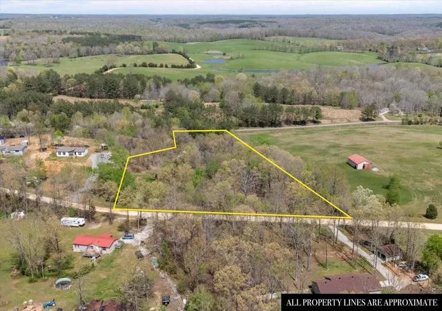 Photo 2 of Land for sale at 1837 Humphreys Co Line Rd, Mc Ewen, TN 37101 | MLS# 3169361 | Listing updated on 2026-08-28