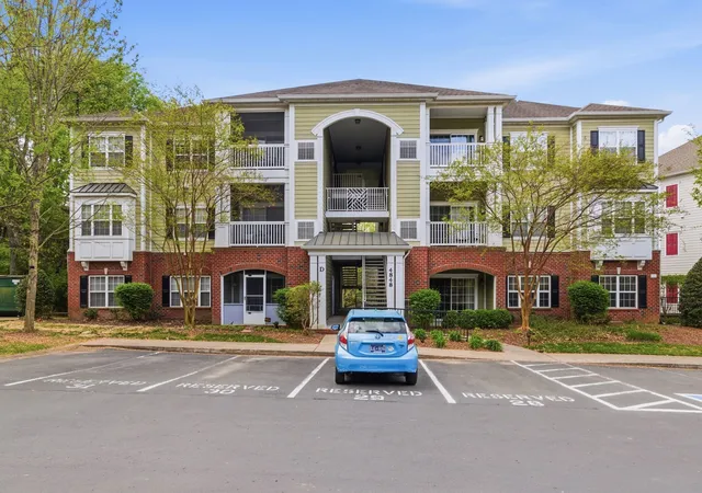 1st image of 4848 Bevendean Dr #D9, Nashville, TN 37211 | MLS# 3170191