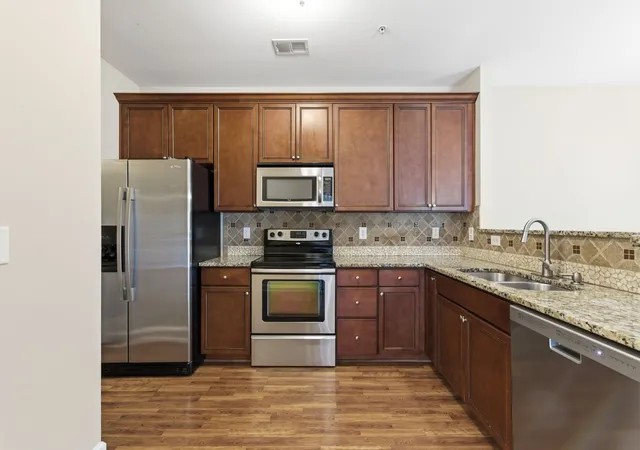 5th image of 4848 Bevendean Dr #D9, Nashville, TN 37211 | MLS# 3170191
