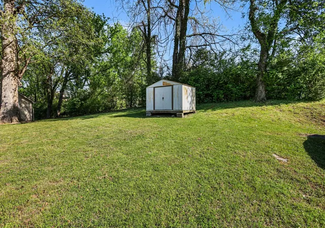Homes for sale in Columbia, TN | 100 Morgan Springs Rd, Columbia, TN 38401 | MLS# 3172774