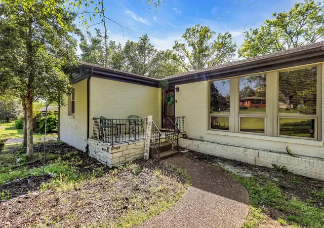 2nd image of 1116 Spencer Ave, Gallatin, TN 37066 | MLS# 3169726