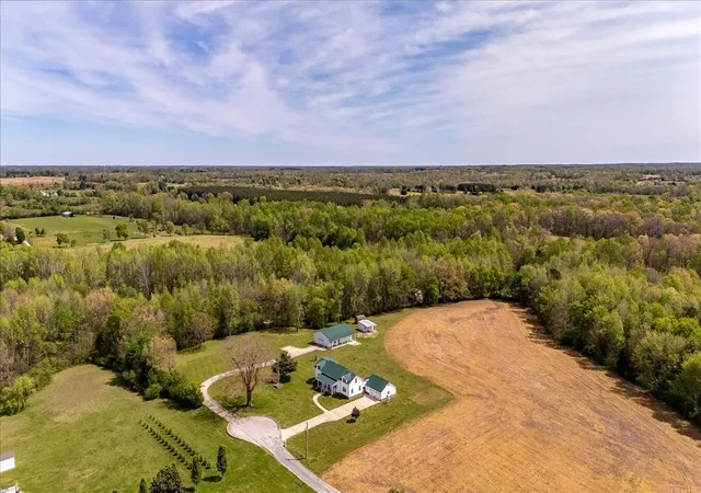 89th image of 40 Rb Brown Rd, Leoma, TN 38468 | MLS# 3169712