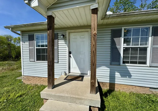 2nd image of 198 Beech St, Clarksville, TN 37042 | MLS# 3170506