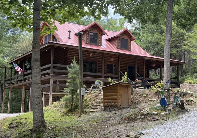 2nd image of 205 Holder Cemetery Road, Tellico Plains, TN 37385 | MLS# 3222059