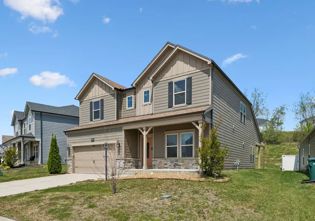 Photo 2 of Single family home for sale at 316 Cedar Glade Ct, Lebanon, TN 37090 | MLS# 3175596 | Listing updated on 2026-08-09