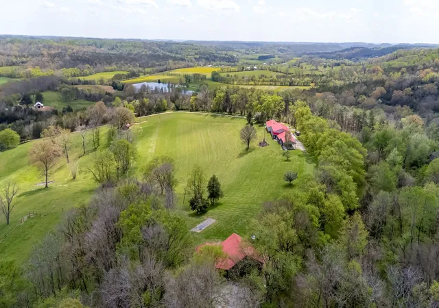 Photo 3 of Single family home for sale at 5123 Steam Ml Holw Rd, Williamsport, TN 38487 | MLS# 3171037 | Listing updated on 2026-07-02