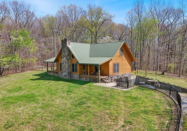 Photo 2 of Single family home for sale at 29088 Rhea County Hwy, Spring City, TN 37381 | MLS# 3216890 | Listing updated on 2026-10-07
