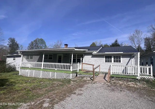 Homes for sale in Jamestown, TN | 554 Mary Cromwell Rd, Jamestown, TN 38556 | MLS# 3255764