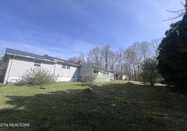 Homes for sale in Jamestown, TN | 554 Mary Cromwell Rd, Jamestown, TN 38556 | MLS# 3255764