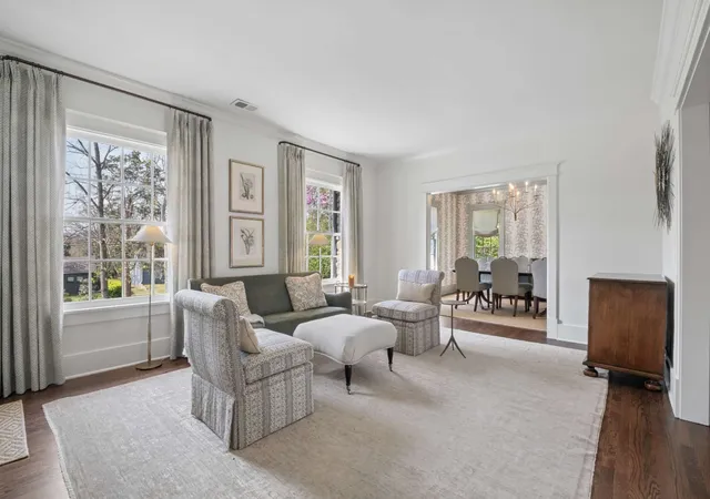 5th image of 4402 Harding Pl, Nashville, TN 37205