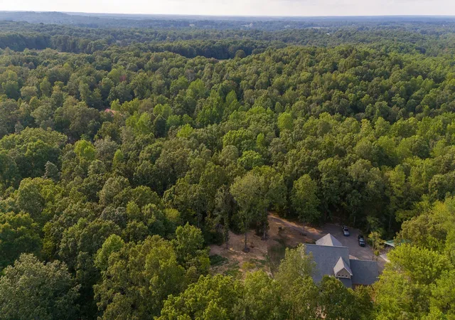 Homes for sale in Bon Aqua, TN | 2999 Dugley Branch Dr, Bon Aqua, TN 37025 | MLS# 3170502