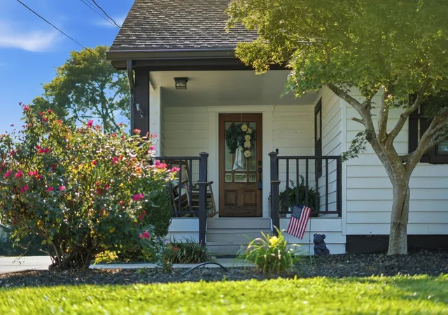 1st image of 1512 Heather Street, Chattanooga, TN 37412 | MLS# 3170555