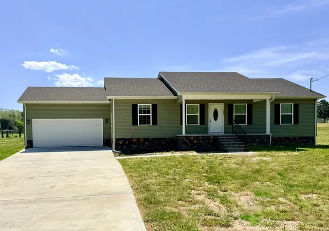 1st image of 1041 Hurricane Rd, Tullahoma, TN 37388 | MLS# 3171269