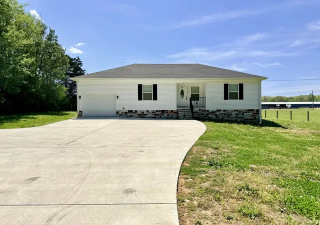 1st image of 1113 Hurricane Rd, Tullahoma, TN 37388 | MLS# 3172974