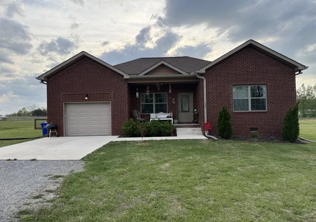 Homes for sale in Bethpage, TN | 731 Mount Vernon Rd, Bethpage, TN 37022 | MLS# 3173280