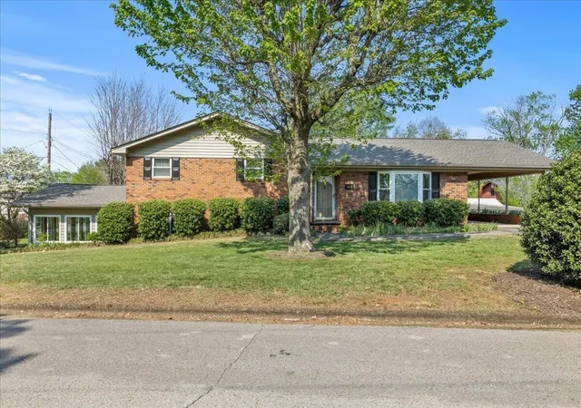 1st image of 610 Hudson Street, Athens, TN 37303 | MLS# 3223266
