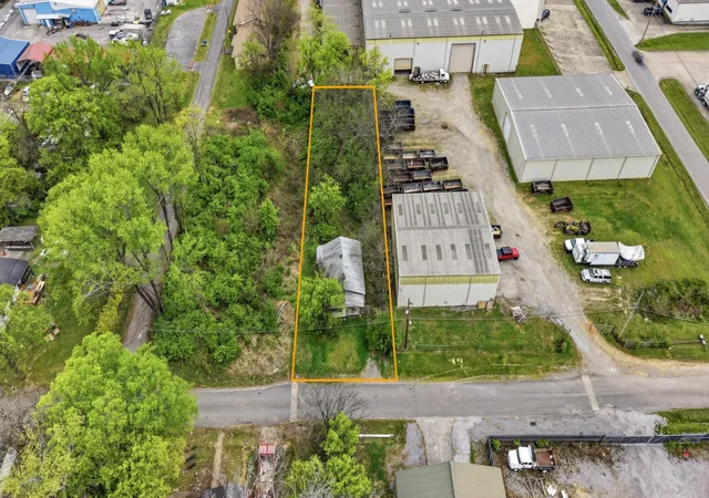 Homes for sale in Chattanooga, TN | 2610 Benton Avenue, Chattanooga, TN 37406 | MLS# 3170683