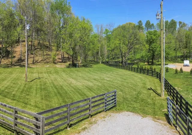 Photo 1 of Land for sale at 1 Johnson Holw Rd, Thompsons Station, TN 37179 | MLS# 3176331 | Listing updated on 2026-10-10