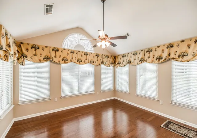 4th image of 825 Browns Ln #201, Gallatin, TN 37066 | MLS# 3175958