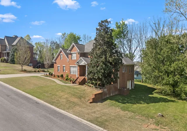3rd image of 913 Dogwood Dr, Fayetteville, TN 37334 | MLS# 3171233