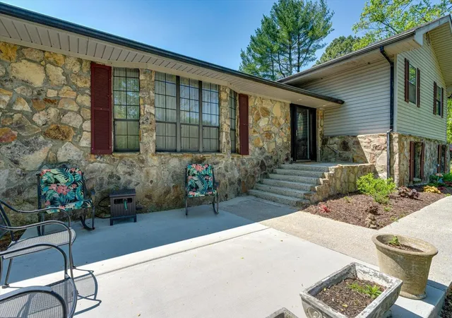 Homes for sale in Whitwell, TN | 487 Hackworth Road, Whitwell, TN 37397 | MLS# 3170764