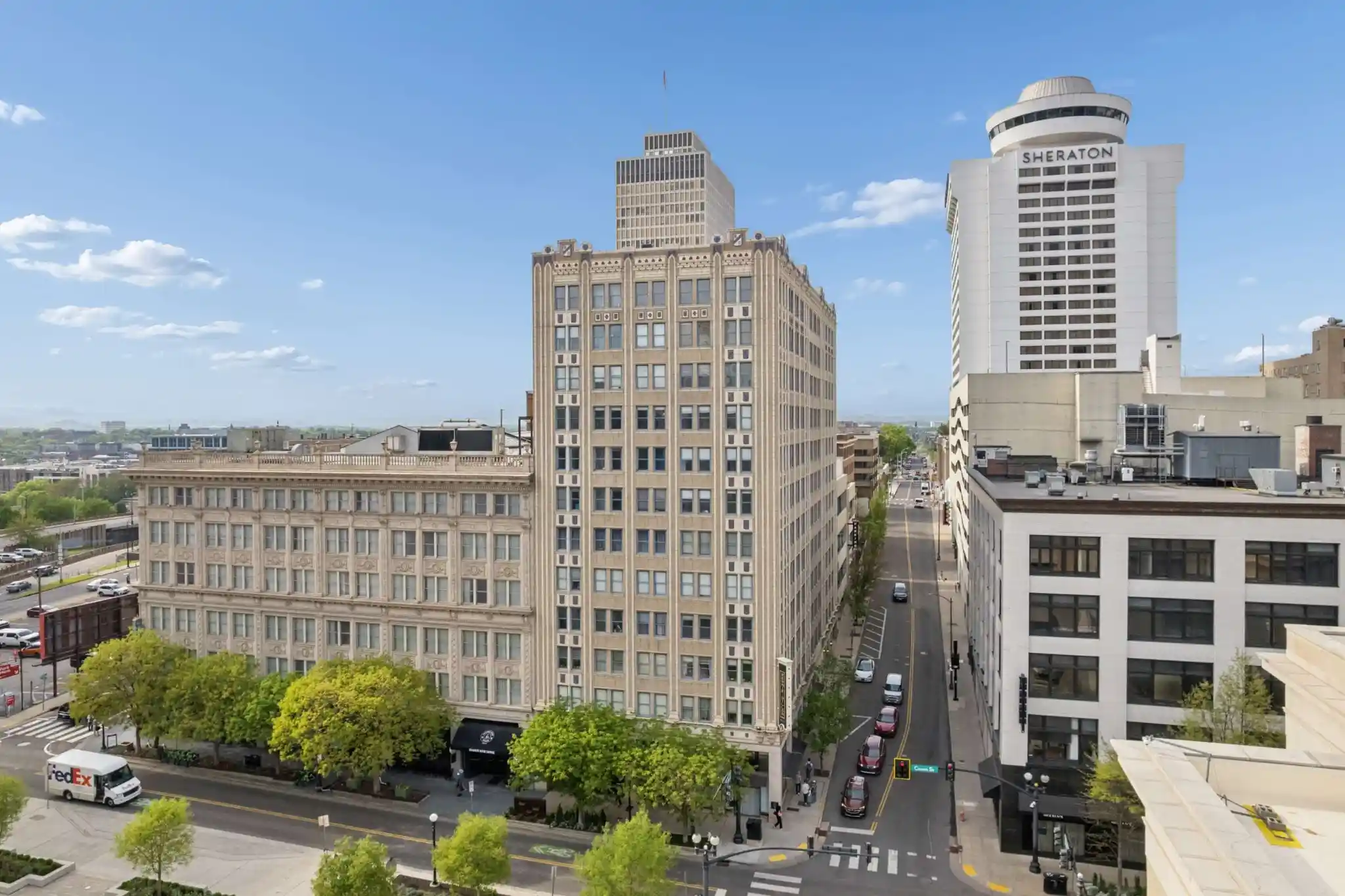 Listing Photo 2 - Condo for sale in 700 Church St located at 700 Church St, Nashville, TN 37203 - Unit #901