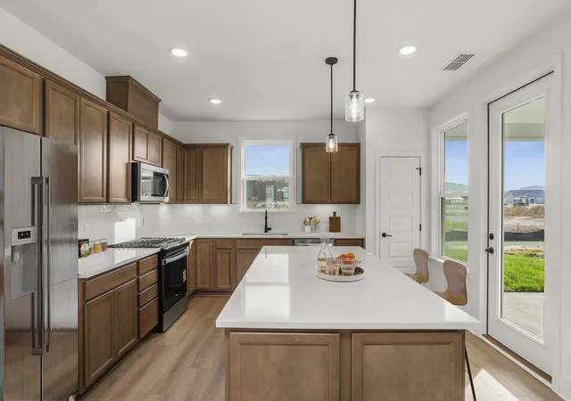 Photo 3 of Single family home for sale at 512 Scarlet Oak Rd, Lebanon, TN 37090 | MLS# 3170865 | Listing updated on 2026-05-27