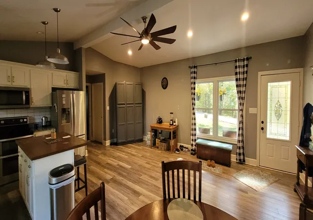 5th image of 408 Sandy Rd, Dover, TN 37058 | MLS# 3171067