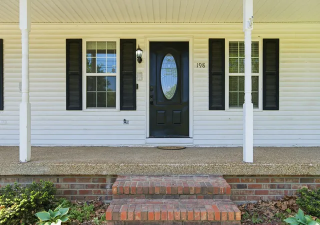 Photo 3 of Single family home for sale at 198 Tammy Dr, Gallatin, TN 37066 | MLS# 3171089 | Listing updated on 2026-10-04