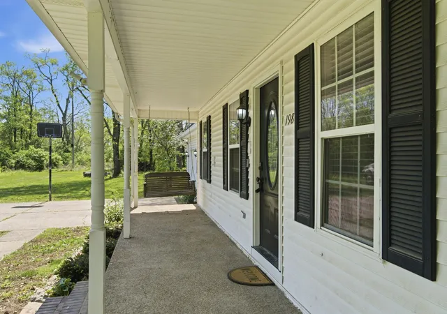 Photo 4 of Single family home for sale at 198 Tammy Dr, Gallatin, TN 37066 | MLS# 3171089 | Listing updated on 2026-10-04