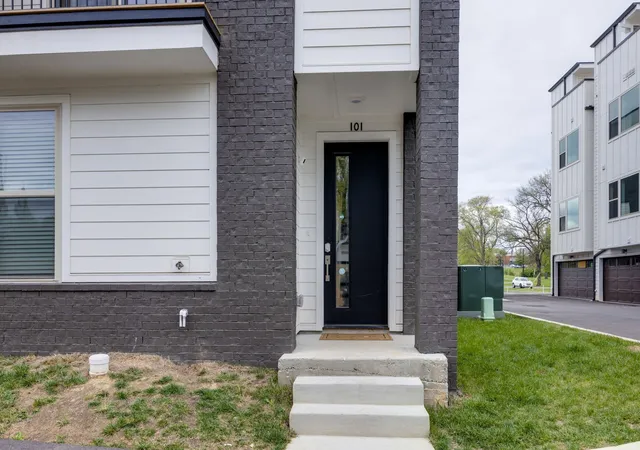 Photo 3 of Townhouse for sale at 2719 Alameda St #101, Nashville, TN 37208 | MLS# 3179031 | Listing updated on 2026-07-27