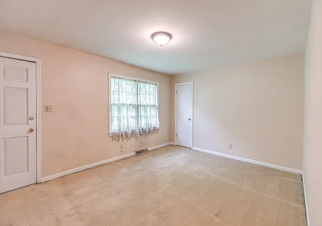Photo 4 of Single family home for sale at 904 Cheairs Cir, Columbia, TN 38401 | MLS# 3171141 | Listing updated on 2026-05-18