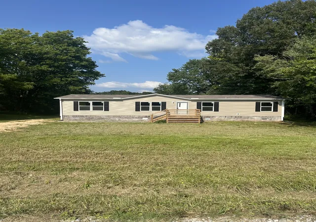 1st image of 177 Georgia Ave S, Parsons, TN 38363 | MLS# 3171238