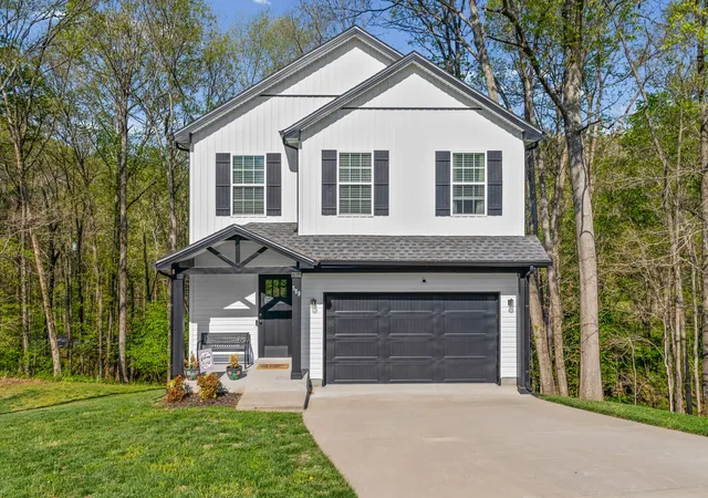 Single family home for sale at 589 Briarwood Dr, Clarksville, TN 37040 | MLS# 3172716