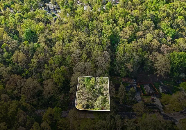1st image of 1018 Shallowford Road, Chattanooga, TN 37411 | MLS# 3515481